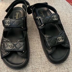 Chanel black leather dad sandals size 40 gently worn with gold hardware